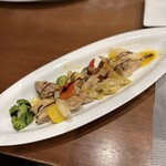 くつろぎの邸宅 ともる - レモンペッパーソースなかなか美味しかった(^-^)