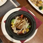 くつろぎの邸宅 ともる - まん丸ハンバーグ　お野菜一杯