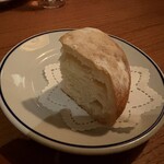 TRATTORIA 814 - パンが美味しかったのでレジでお土産を買いました。