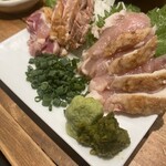 鳥酎 - 鶏のたたき　ももとその他