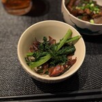 小料理 華 - わさび菜とホタルイカ炒め 500円