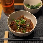 小料理 華 - どて煮 800円