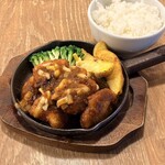 ハラミとタン厚切りステーキの店 肉バルガブット 吹田店 - 