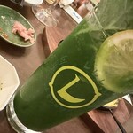 立ち飲み食堂 ウルトラスズキ - まるごとケールレモンサワー