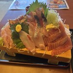 埼玉漁港 海鮮食堂 そうま水産 - 三代目刺身番長ランチのメイン