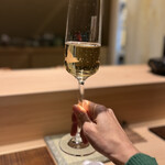 京橋 鮨 好日 - 選べるウェルカムドリンク（スパークリング）