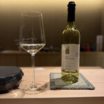 京橋 鮨 好日 - 井筒ワイン（シャルドネ）