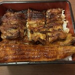 うなぎ お㚙川 - 東西鰻重　特上(1匹)