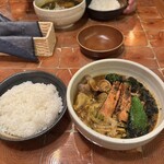 かれー屋ひろし - 料理写真: