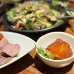 肉と魚の肉バル 肉食べ放題 個室居酒屋 にくたらし - 