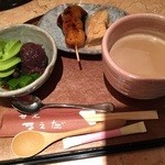 甘党まえだ - 抹茶寒天あんみつ　カフェオレ　810円