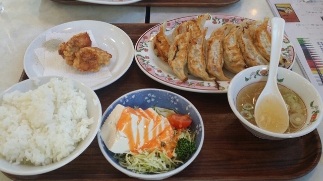 餃子の王将 藤沢駅前店>