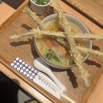 博多やりうどん別邸 空港店 - 