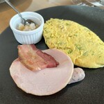 インターコンチネンタル 横浜Pier 8 - 選べる朝食オムレツ(しらす)