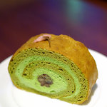 ブルー・ブリック・ラウンジ - 南青山ロール