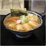 ラーメン ツバメ - 肉煮干し中華そば 1050円 ワンタン 300円
