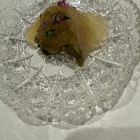 鮨 つむぎ - 帆立の昆布締めジュレ