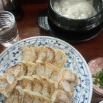 テムジン 大名店 - 焼き餃子と、水餃子