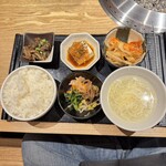 焼肉トラジ - 