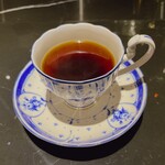 GRAND COMPTOIR - ○Café ou Thé   コーヒーまたは紅茶
      コーヒーを選択。
      紅茶の場合は3種類から選べます