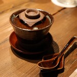 鮨処 乾杯 - ＜椀物＞　生みたて玉子の茶碗蒸し（ズワイガニ餡）