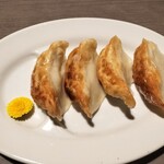 餃子食べ放題専門店 新宿無限餃子 - 