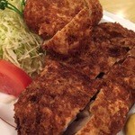 とんかつ とんき - ロース定食、これに串カツ一本乗せが一番好みです。