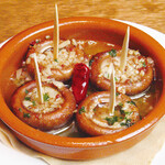 Bar Espanol LA BODEGA - -マッシュルームアヒージョ