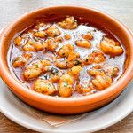 Bar Espanol LA BODEGA - -海老のアヒージョ