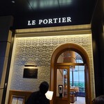 LE PORTIER Par Aux Delices de dodine - 