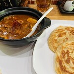 牛福 - カレーとロティのセット