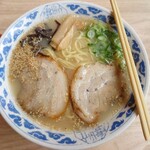 らーめん亀王 - 料理写真: