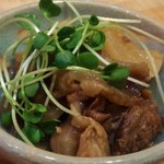 花 - すじ煮込み