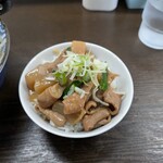 日替わり食堂 - ホルモン丼　300円