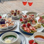 Captain's Grill and Bar - 