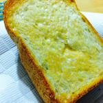 DONQ - ハードトースト 5枚厚切 ¥357