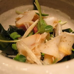 鮨龍尚 - 北寄貝と帆立貝のひもの酢の物