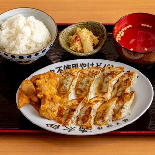 餃子酒場 満太郎_2