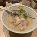 TOKYO豚骨BASE MADE by博多一風堂 - 