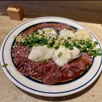 イザカヤキツネ - 