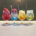 イザカヤキツネ - 