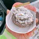 ミスタードーナツ - 料理写真:車で食べたんかーい!光で白いけど、もっと茶色