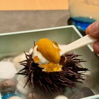 恵比寿 鉄板焼き Sublime - カリフラワーのムースに牛のコンソメジュレ