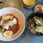 元祖 平壌冷麺屋 川西店 - 
