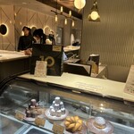 Patisserie TEN & 日比谷okuroji店 - 
