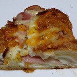 ブーランジェリー ロッシェ - ベーコンポテト断面