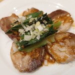 寿限無 担々麺 - おつまみチャーシュー