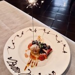 リストランテ エスト - バースデープレート♥️テンション爆上がり！ヾ(≧▽≦)ﾉ