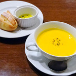 スープ＆バケット