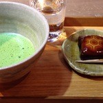 かわらばん家 - お抹茶セット500円